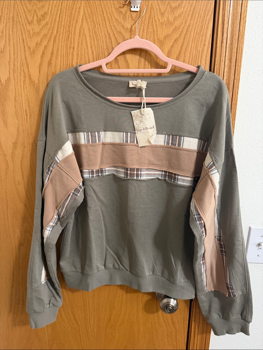 M/L Hem & Thread Olive Green and Taupe Crewneck Sweatshirt